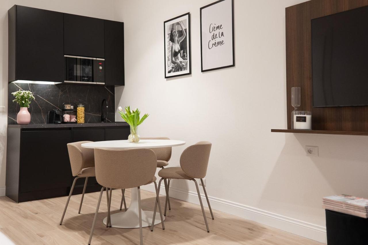 Cavour Fillyourhomewithlove Design Apartment Florence Luaran gambar