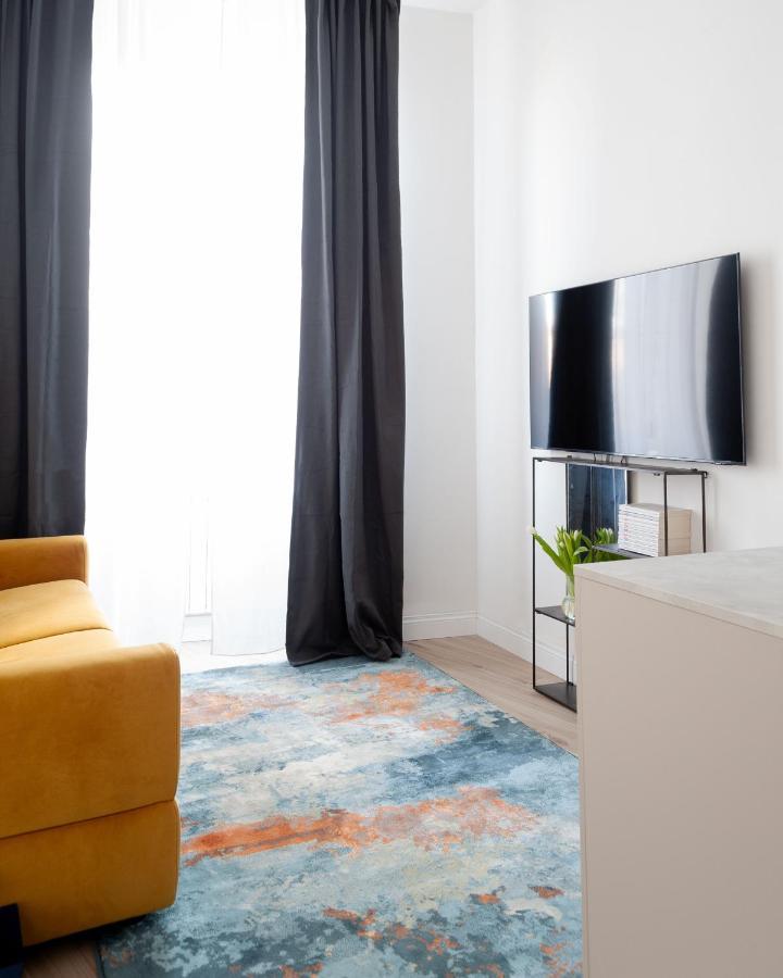Cavour Fillyourhomewithlove Design Apartment Florence Luaran gambar