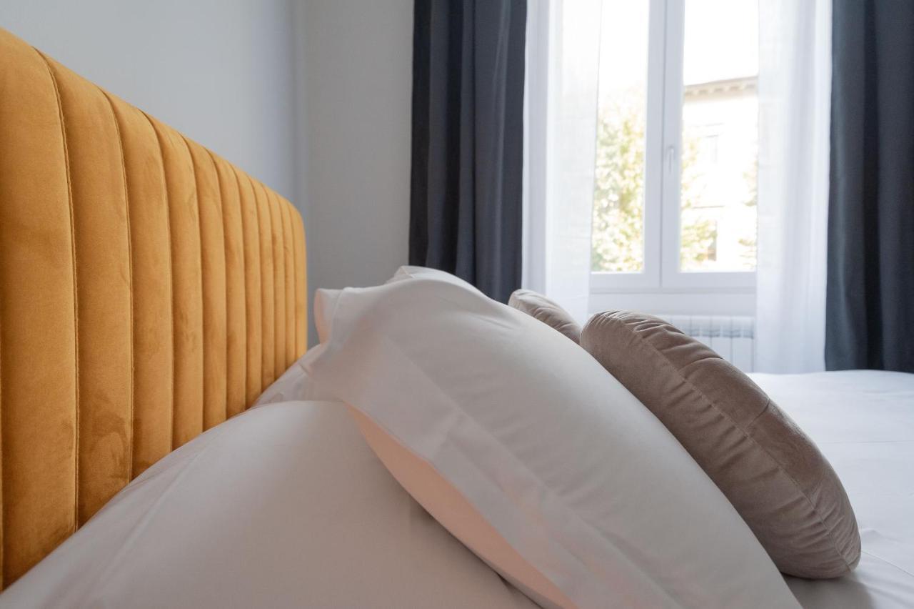 Cavour Fillyourhomewithlove Design Apartment Florence Luaran gambar